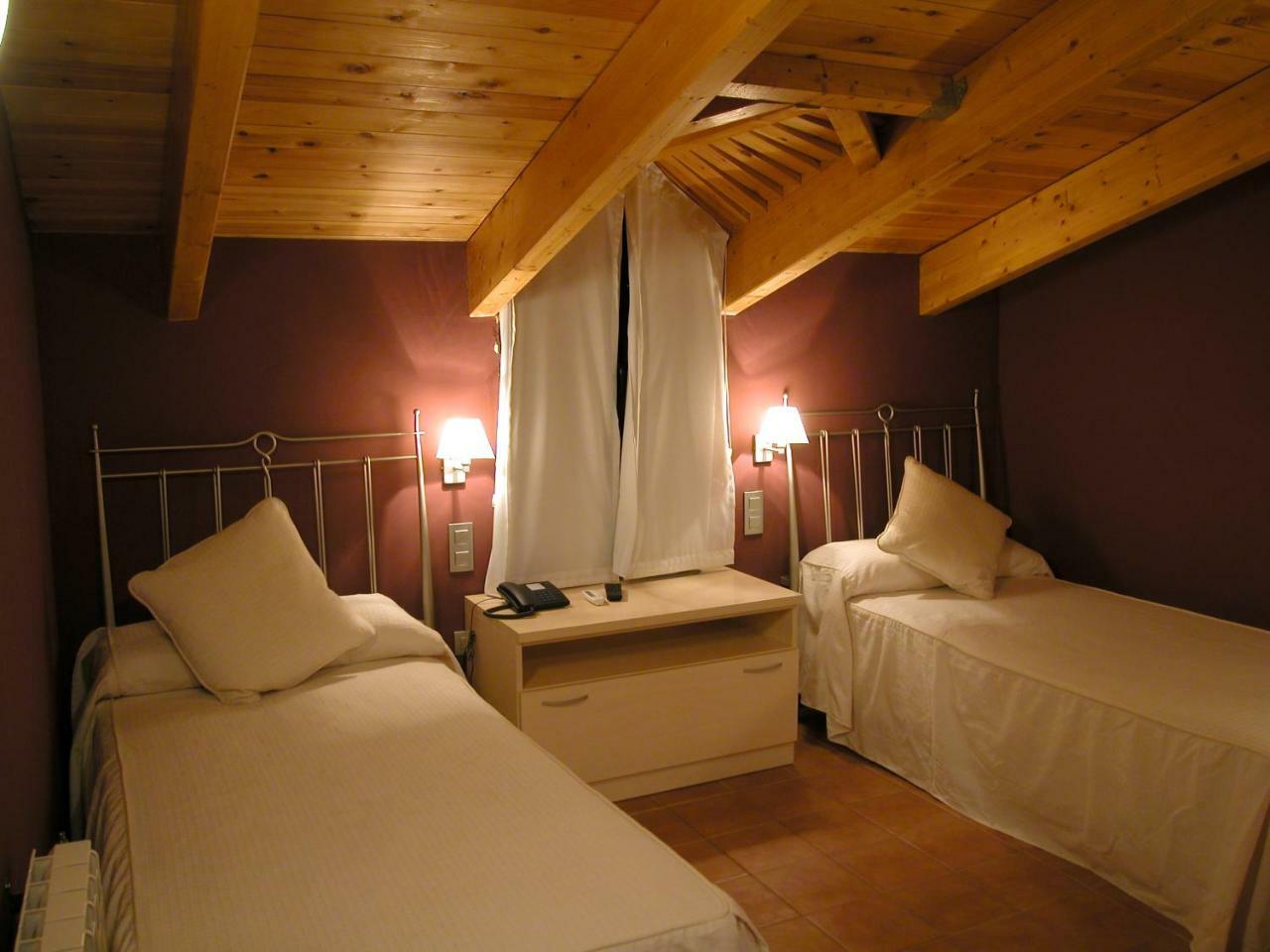 Hotel Villa De Estercuel מראה חיצוני תמונה